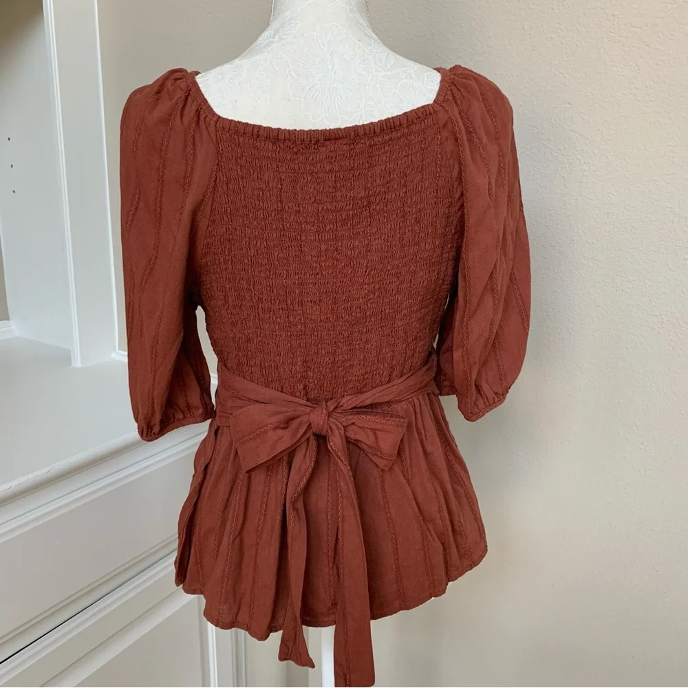 Old Navy Transitional Cotton Wrap-Style Top Size Medium - Picture 2 of 9